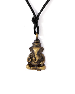 voylla ganesha chain pendant