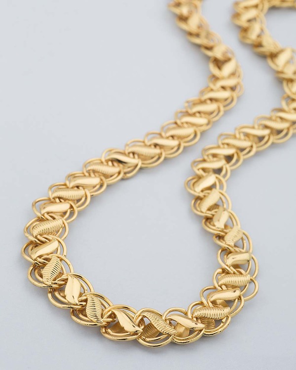 gold chain and earrings