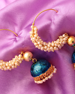 jhumki voylla