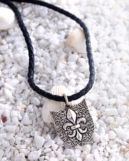 Oxidized silver pendant aztec style with gold eye